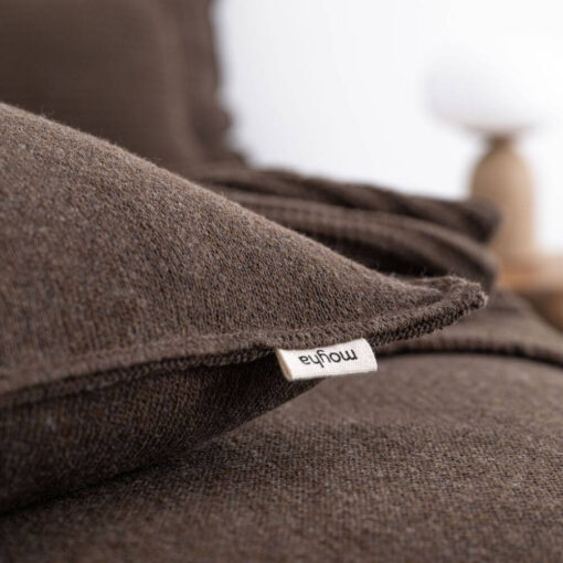 bruin kussen fijngebreid langwerpig moyha two weaves smooth brown