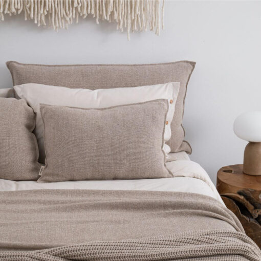 kussen beige fijngebreid langwerpig moyha two weaves smooth beige